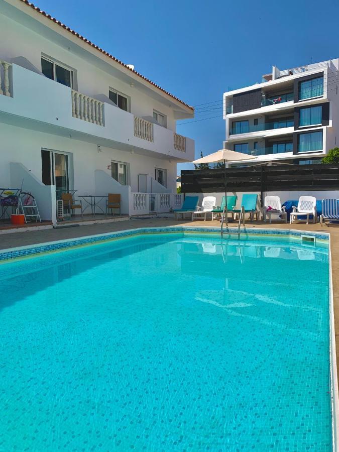 Diana Townhouse 1 Apartment Paphos ภายนอก รูปภาพ